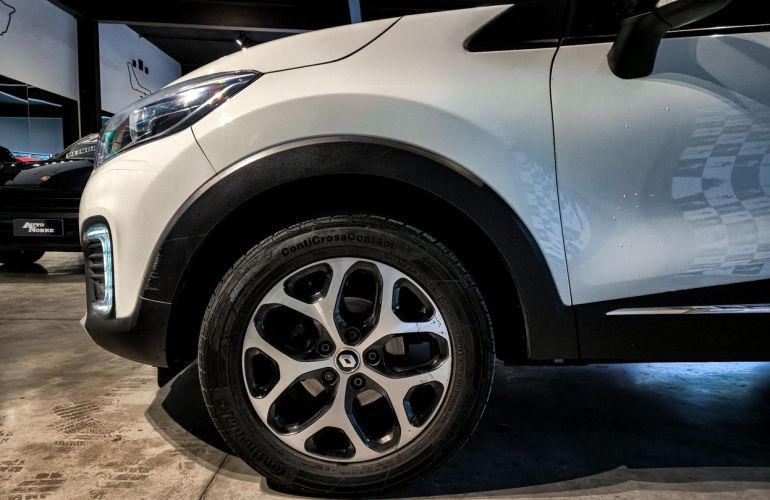 Renault Captur 1.6 16V Sce Intense - Foto #4