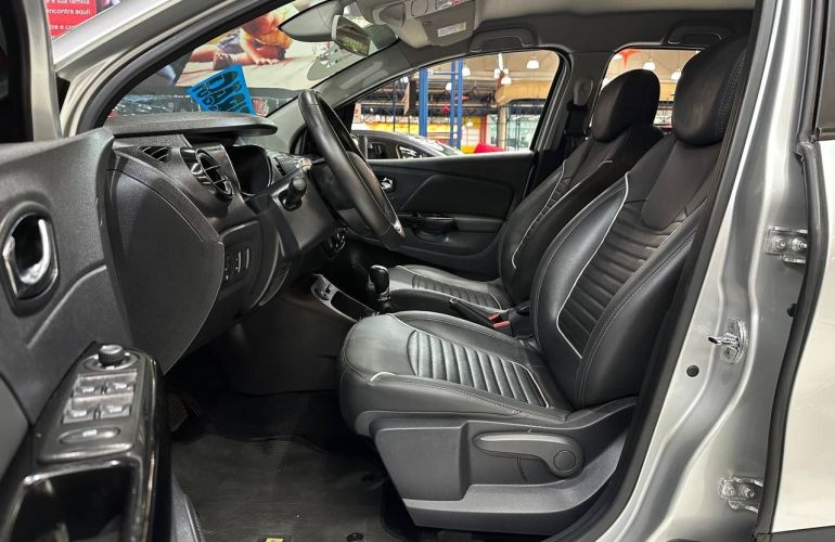 Renault Captur 1.6 16V Sce Intense - Foto #6