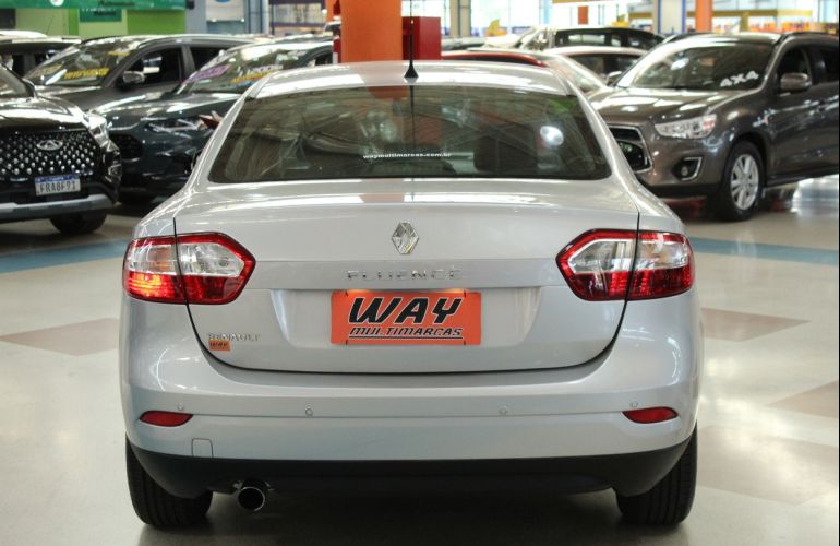 Renault Fluence 2.0 Dynamique 16v - Foto #10