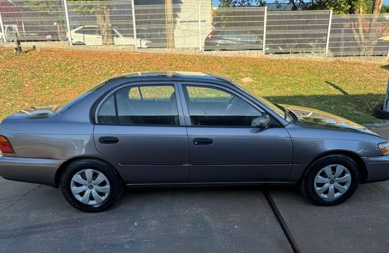Toyota Corolla 1.6 DX 16v - Foto #4