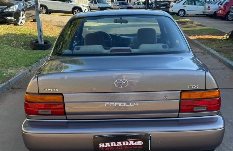 Toyota Corolla 1.6 DX 16v - Foto #6