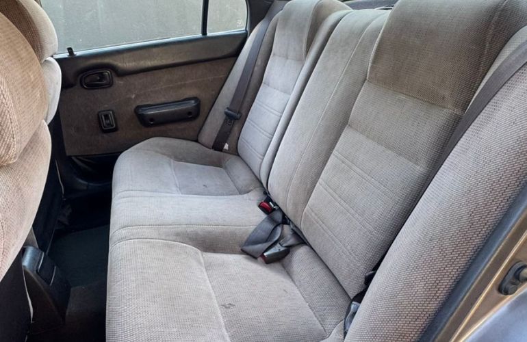 Toyota Corolla 1.6 DX 16v - Foto #9