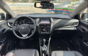 Toyota Yaris 1.5 16V Sedan Xls Connect Multidrive - Foto #7