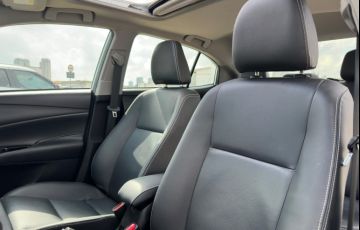 Toyota Yaris 1.5 16V Sedan Xls Connect Multidrive - Foto #8