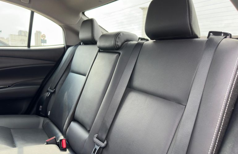 Toyota Yaris 1.5 16V Sedan Xls Connect Multidrive - Foto #9