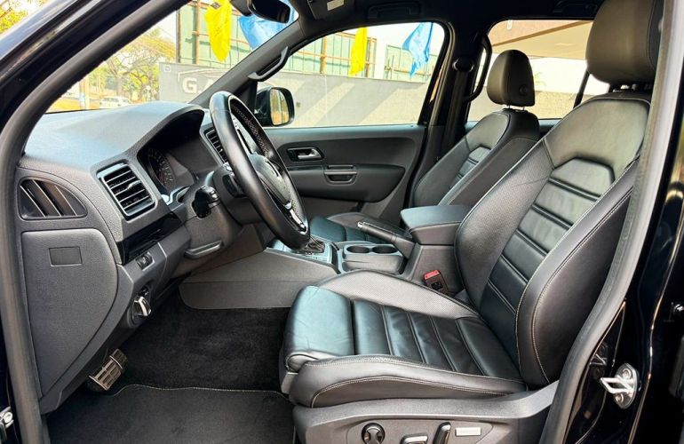 Volkswagen Amarok 3.0 V6 TDi Highline Extreme CD 4motion - Foto #4