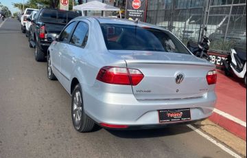 Volkswagen Voyage 1.6 Mi Highline 8v - Foto #5