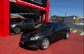 Chevrolet Cruze 1.8 LT 16V Sedan - Foto #2