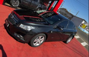 Chevrolet Cruze 1.8 LT 16V Sedan - Foto #4