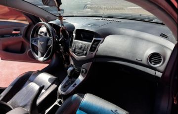 Chevrolet Cruze 1.8 LT 16V Sedan - Foto #7