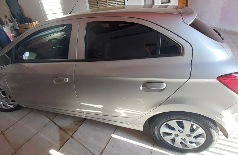 Chevrolet Onix 1.0 LT SPE/4 - Foto #1