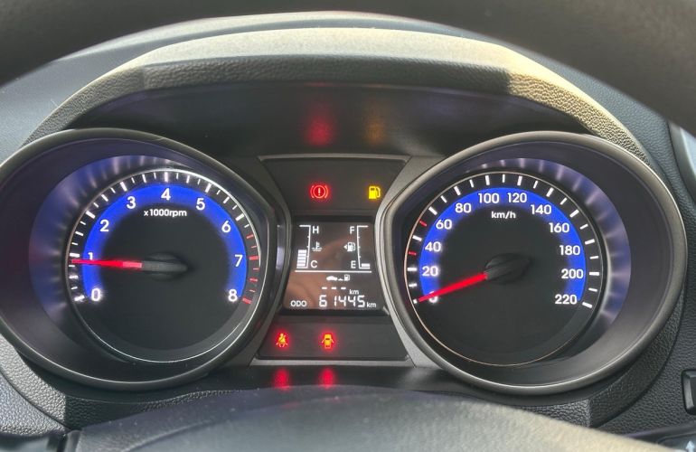 Hyundai Hb20 1.0 Unique 12v - Foto #6