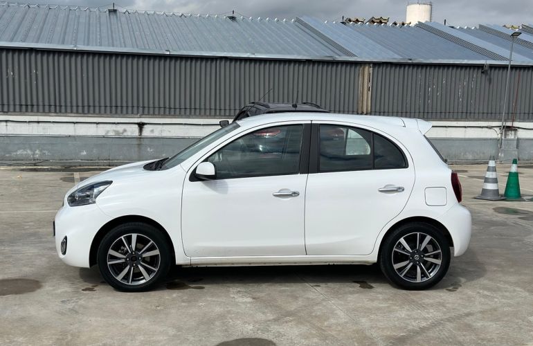 Nissan March 1.6 SL 16V Flexstart - Foto #2