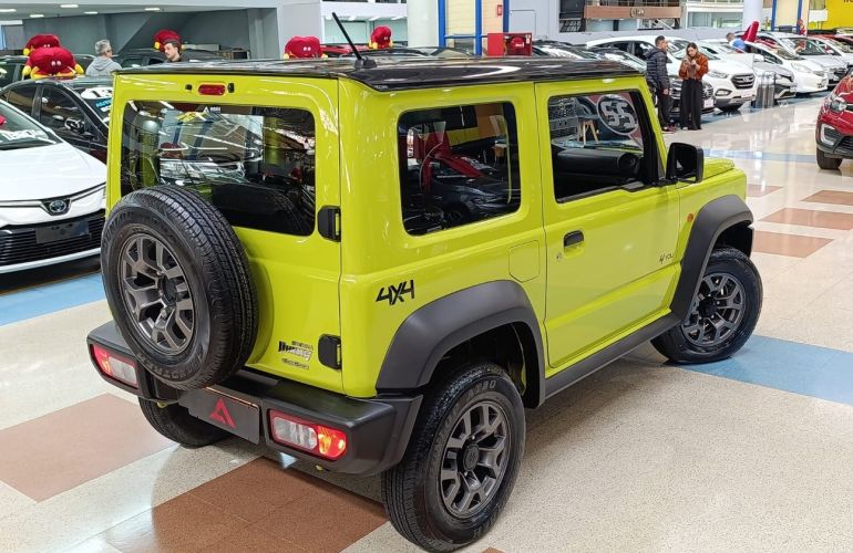 Suzuki Jimny 1.5 Sierra 4you 4x4 - Foto #4