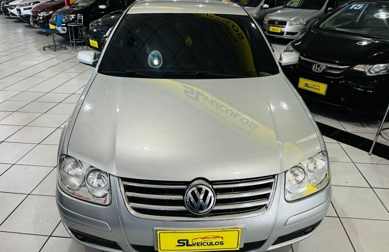 Volkswagen Bora 2.0 Mi 8v - Foto #2