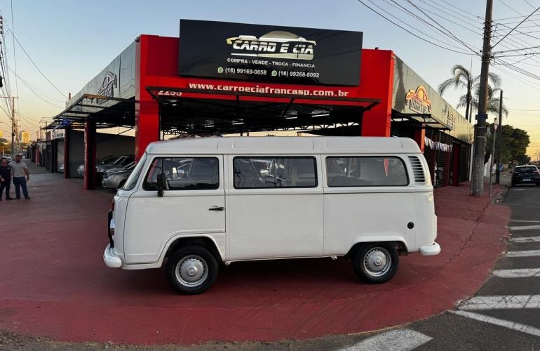 Volkswagen Kombi 1.4 Mi Std Lotação 8v - Foto #1