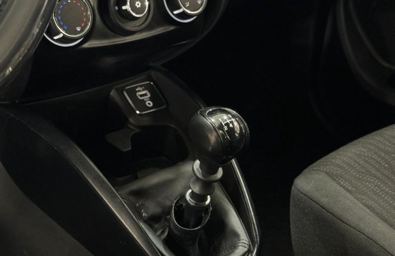 Fiat Cronos 1.0 Firefly Drive - Foto #10