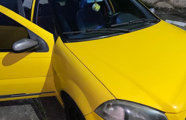 Fiat Palio 1.8 R (Flex) 4p - Foto #4