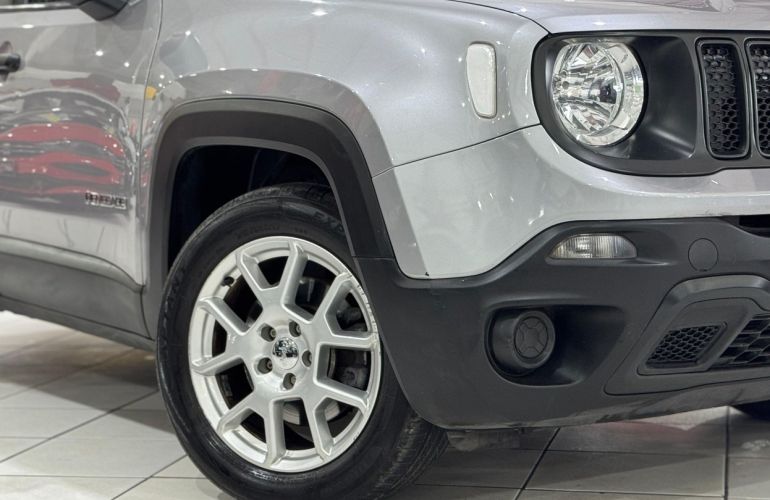 Jeep Renegade 1.8 16V Sport - Foto #2