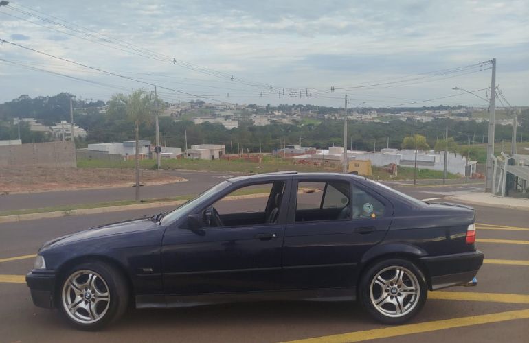 BMW 318is 1.9 16V - Foto #4