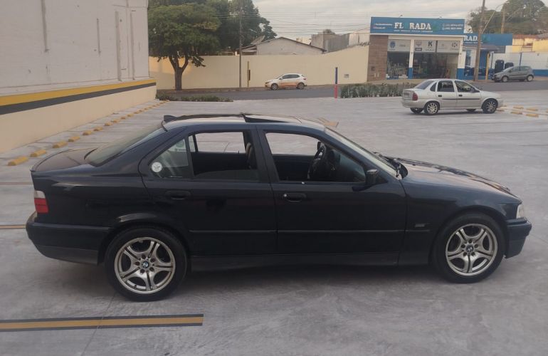 BMW 318is 1.9 16V - Foto #5