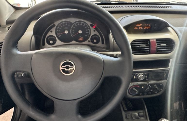 Chevrolet Corsa Hatch Maxx 1.4 (Flex) - Foto #8