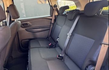 Chevrolet Spin 1.8 LS 8v - Foto #9