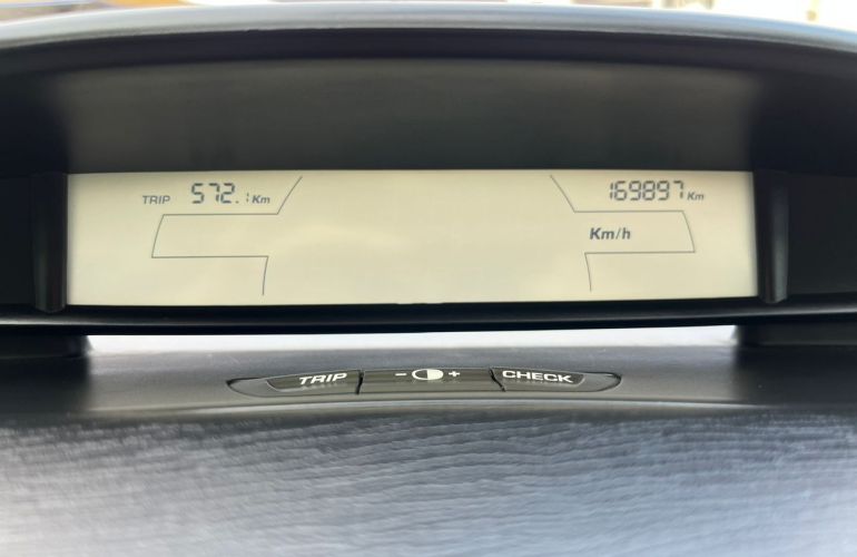 Citroën C4 1.6 Glx 16v - Foto #9