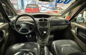 Citroën Xsara Picasso GX 2.0 16V - Foto #8