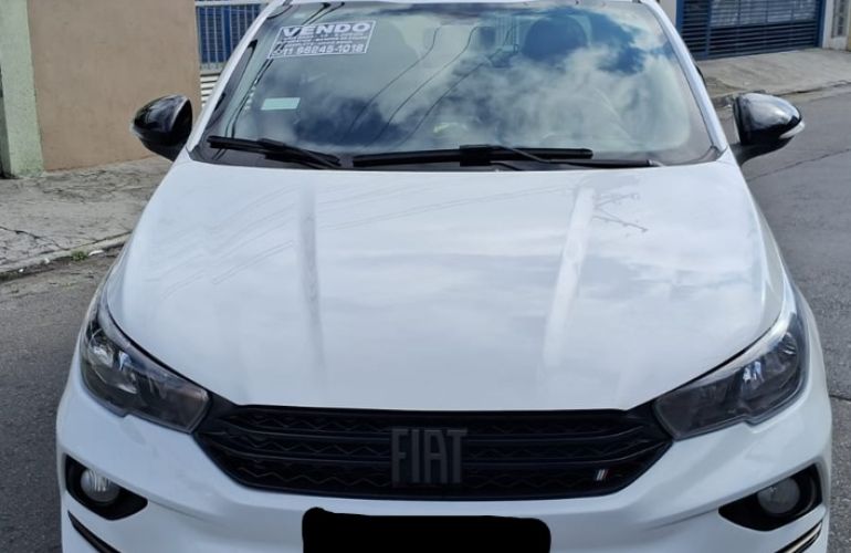 Fiat Cronos 1.3 Drive (Aut) - Foto #1