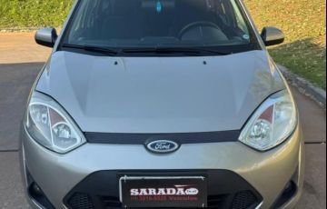 Ford Fiesta 1.6 Rocam SE 8v