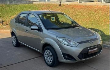Ford Fiesta 1.6 Rocam SE 8v - Foto #3