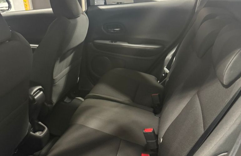Honda HR-V 1.8 EX CVT - Foto #4