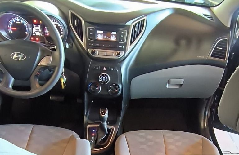Hyundai Hb20s 1.0 Comfort Plus 12v - Foto #10