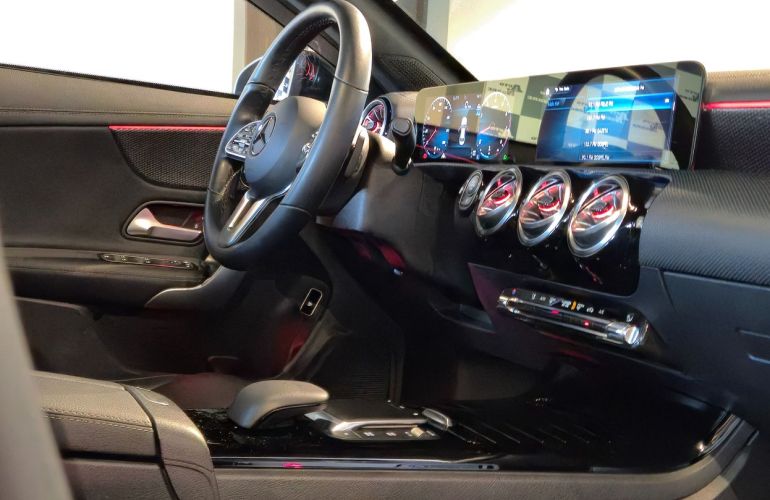 Mercedes-Benz Cla 250 2.0 Cgi 7g-dct - Foto #8