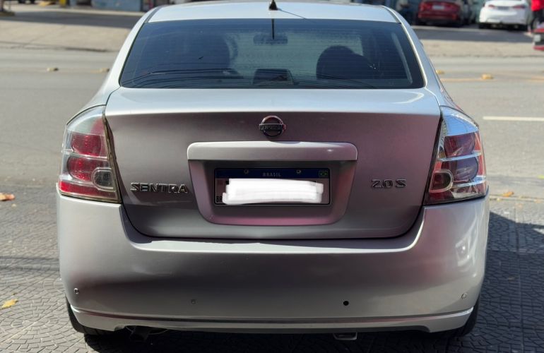 Nissan Sentra 2.0 S 16v - Foto #4