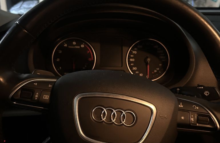Audi A3 Sedan 1.4 TFSI Attraction S Tronic - Foto #1
