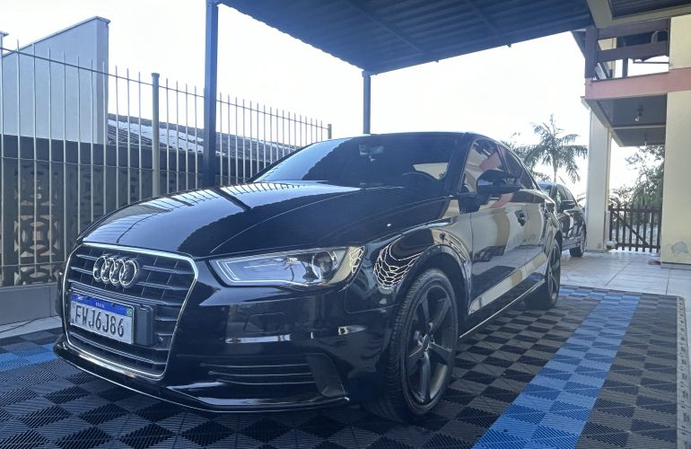 Audi A3 Sedan 1.4 TFSI Attraction S Tronic - Foto #2