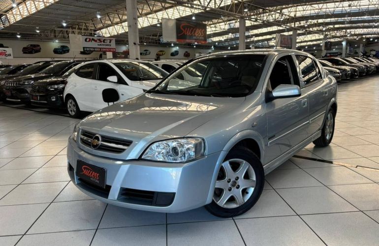 Chevrolet Astra 2.0 MPFi Advantage 8v - Foto #1