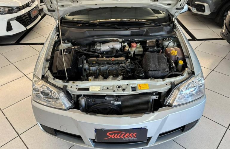 Chevrolet Astra 2.0 MPFi Advantage 8v - Foto #7