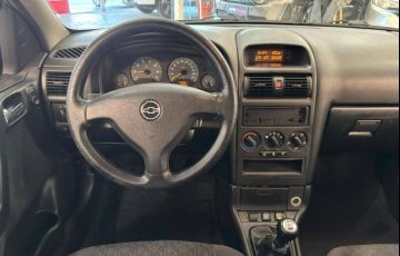 Chevrolet Astra 2.0 MPFi Advantage 8v - Foto #9