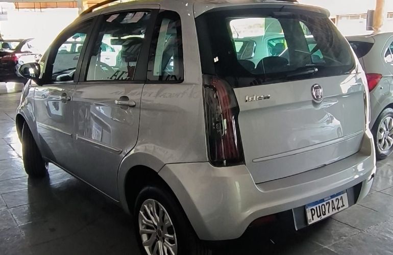 Fiat Idea 1.4 MPi Attractive 8v - Foto #5