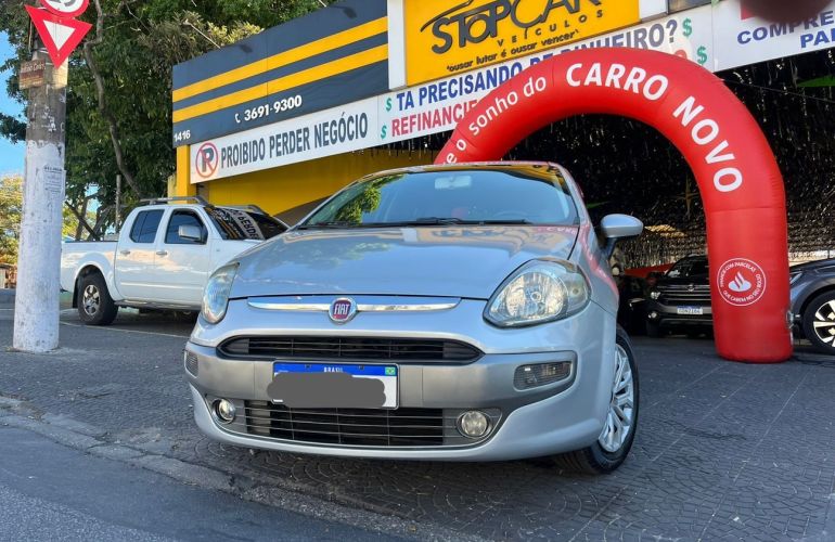 Fiat Punto 1.6 Essence 16v - Foto #1