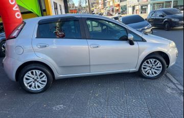 Fiat Punto 1.6 Essence 16v - Foto #4