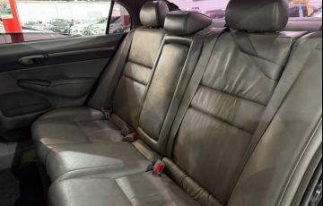 Honda Civic 1.8 Exs 16v - Foto #9