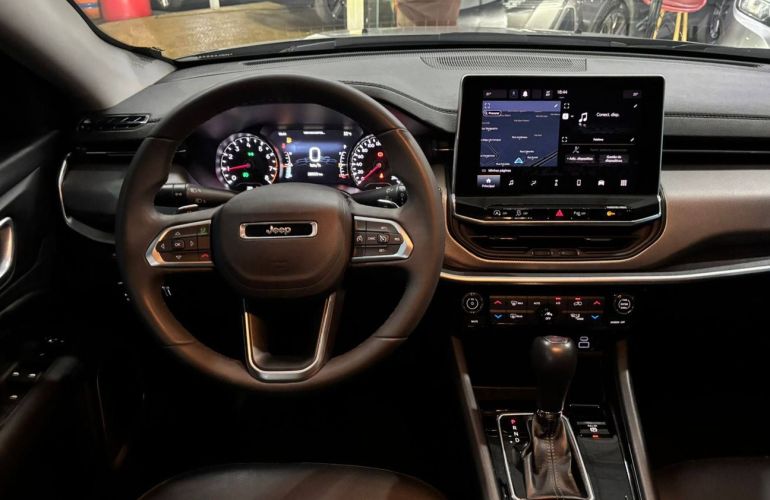 Jeep Compass 1.3 T270 Turbo Longitude At6 - Foto #9