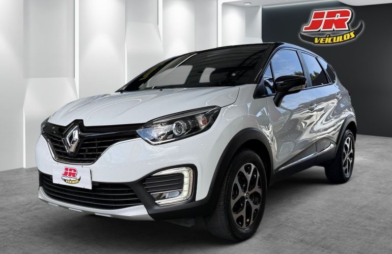 Renault Captur 2.0 16V Intense - Foto #1