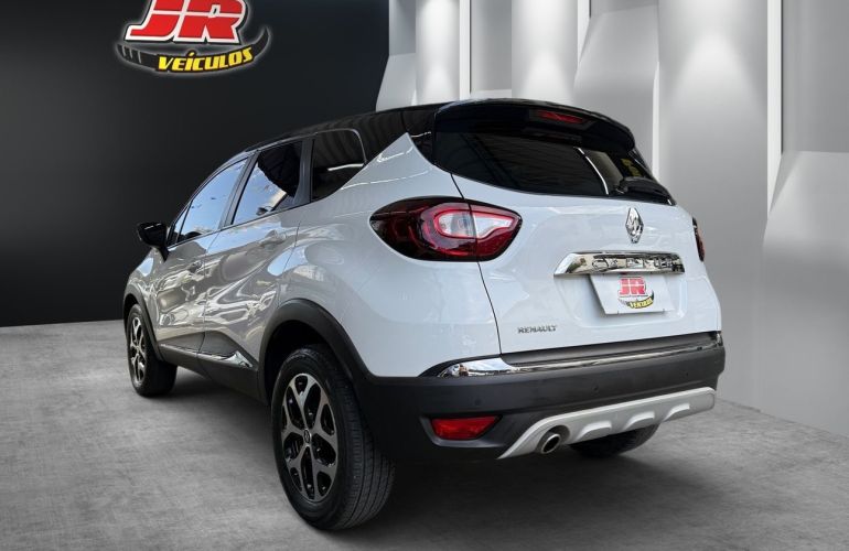 Renault Captur 2.0 16V Intense - Foto #2