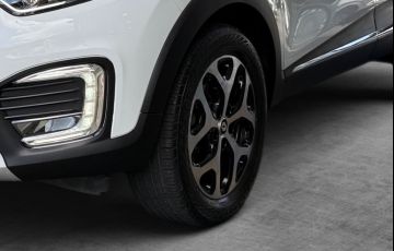 Renault Captur 2.0 16V Intense - Foto #6
