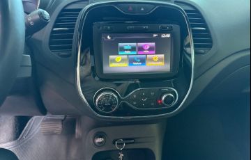 Renault Captur 2.0 16V Intense - Foto #9